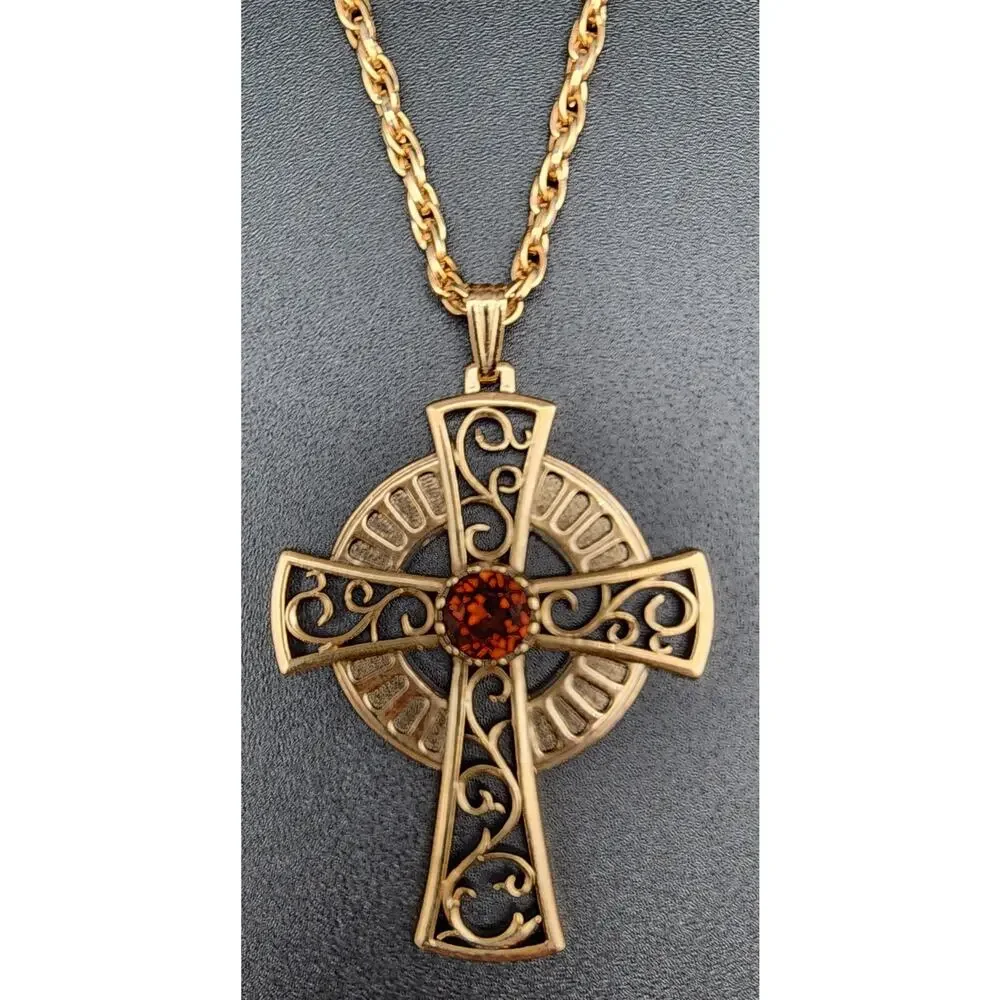 1979 Sarah Coventry Celtic Cross Necklace w/ Amber Gemstone – Limited Edition - Picture 2 of 16